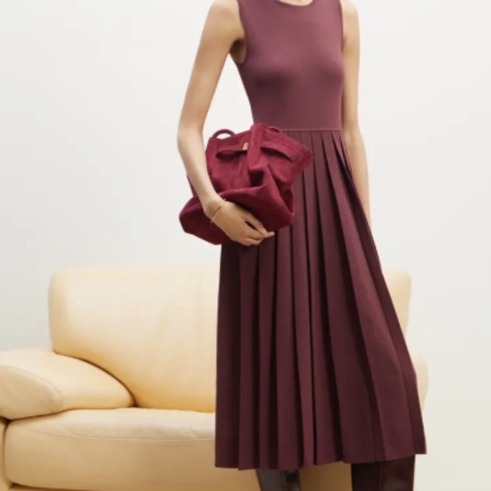 Nordstrom Sleeveless Pleated Sweater Dress – Burgundy Royale – Small